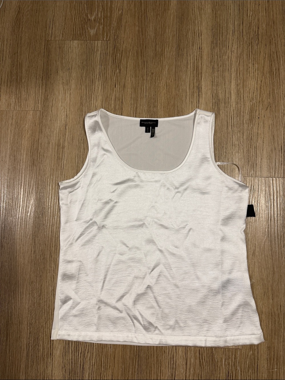 Donna Karan White Scoop Neck Tank Top M